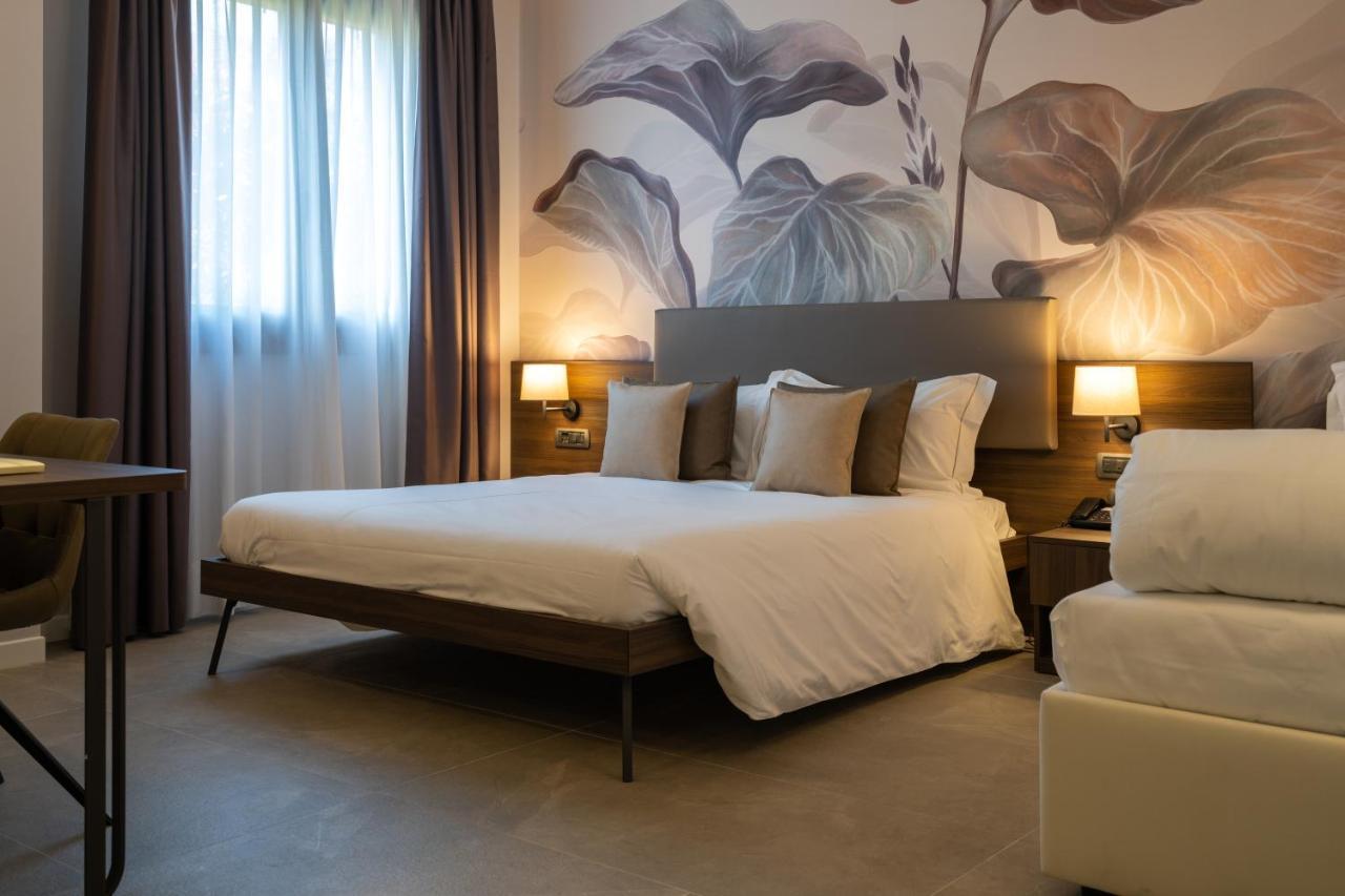 Hotel Ulivi ปาราติโค ภายนอก รูปภาพ