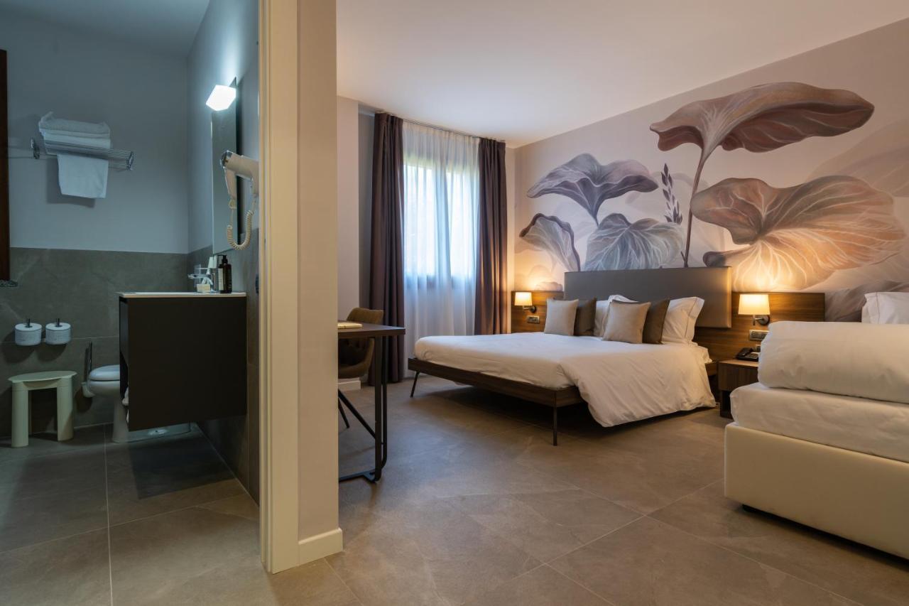 Hotel Ulivi ปาราติโค ภายนอก รูปภาพ