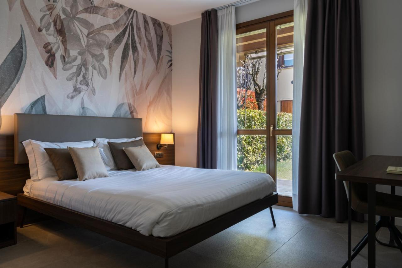 Hotel Ulivi ปาราติโค ภายนอก รูปภาพ