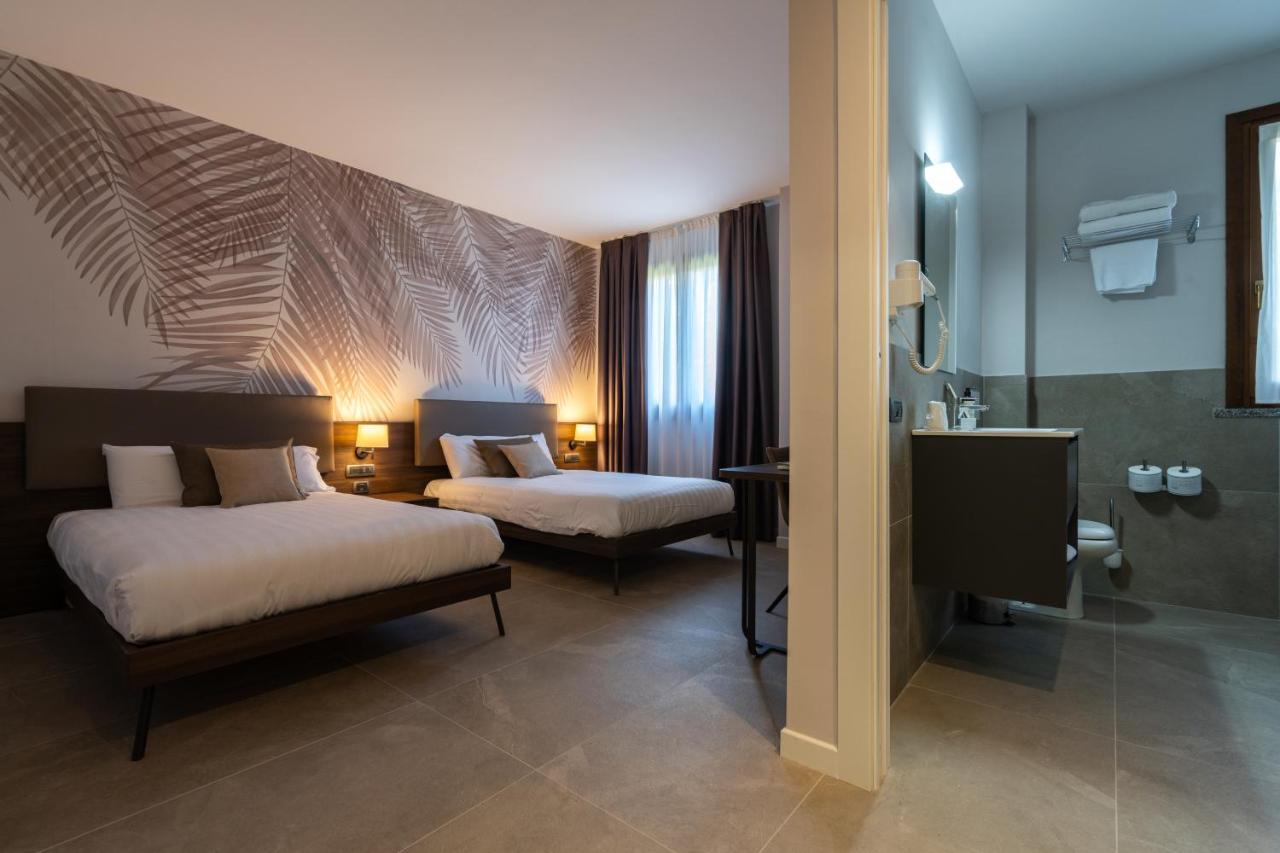Hotel Ulivi ปาราติโค ภายนอก รูปภาพ